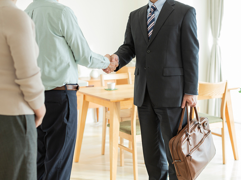 紹介制による信頼と質の高いサービス